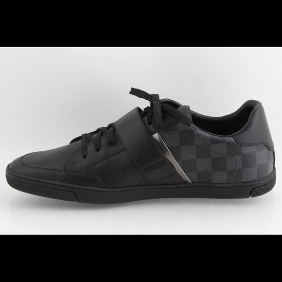 Authentic LV Mens Sneakers used - Picture 1 of 4